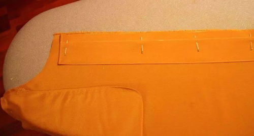 巧手缝制皮革座套与风格连衣裙 双教程图解